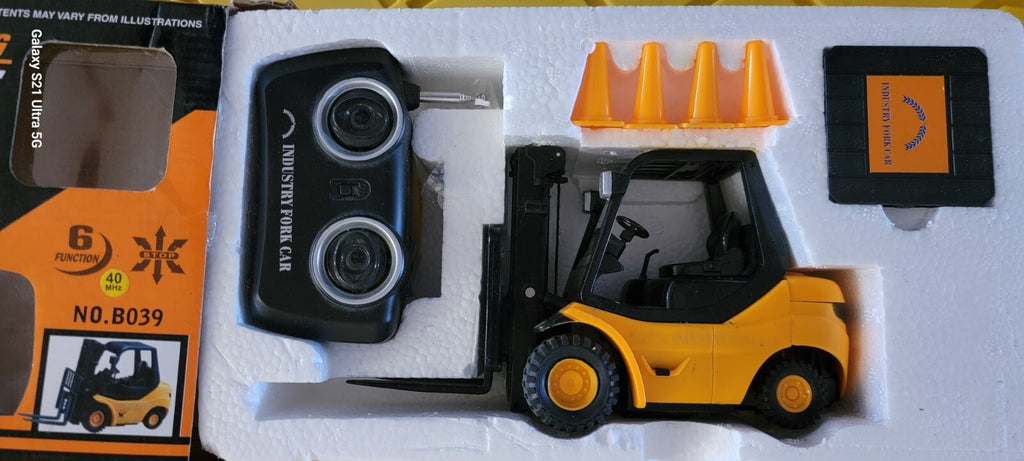 RC Engineering Forklift Toy 6 Function Radio Control 40MHz No. B039 w/ Box