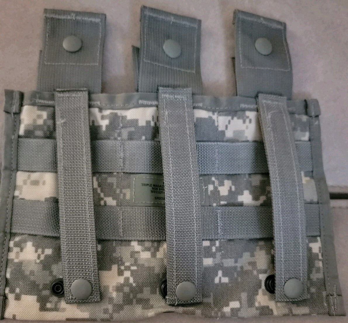 NEW USGI Military ACU Triple Mag Pouch Magazine 30 Round Shingle Surplus MOLLE