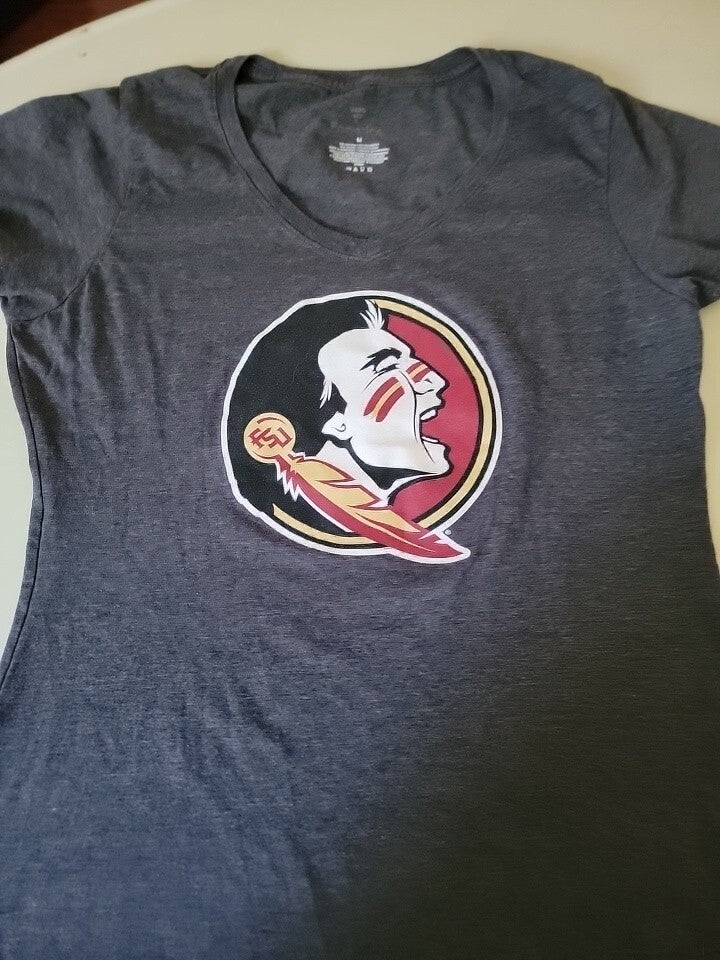 Florida State Seminoles Fanatics Women’s T-Shirt Medium Gray V-Neck FSU Logo